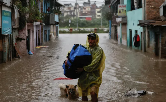 47 Orang Tewas di Nepal Akibat Hujan Deras Picu Longsor dan Banjir Bandang